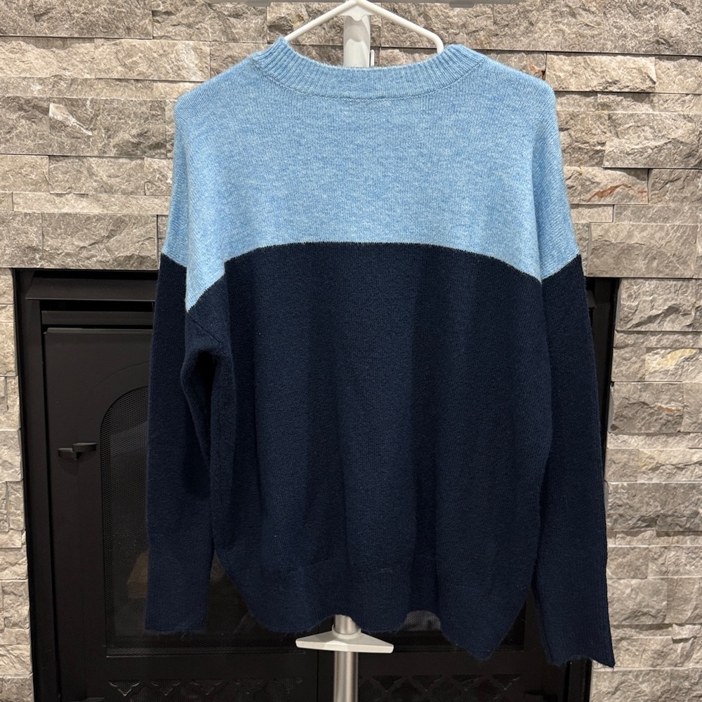 Vince Camuto Blue Knit Sweater - Picture 5 of 5